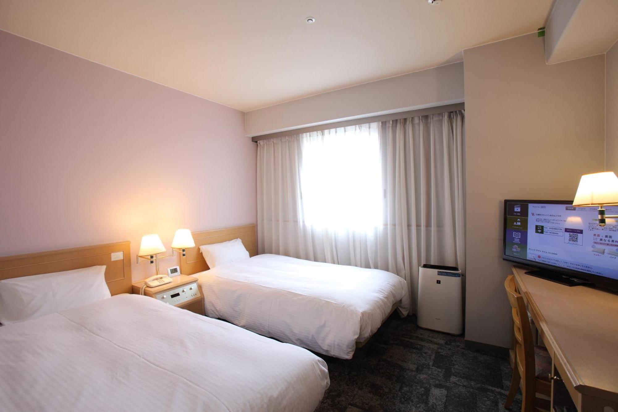 Kurume Washington Hotel Plaza Exterior photo